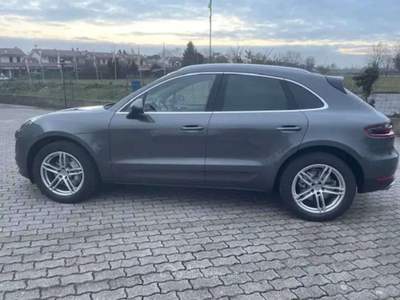 Porsche Macan Macan 3.0d S 258cv pdk/Panor/Sedili clima/PASM Grigio usata Cervignano del Friuli
