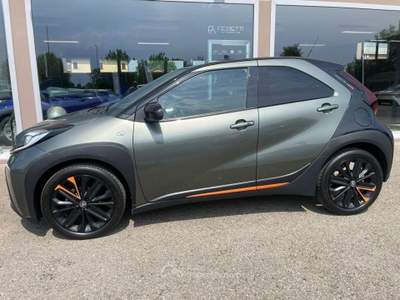 Toyota Aygo 1.0 VVT-i 72 CV 5 porte Limited Verde usata Scandiano