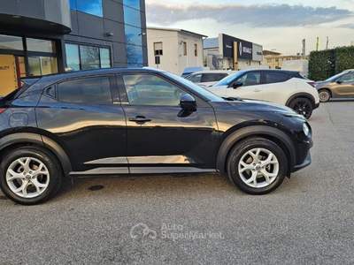 Nissan Juke 1.0 DIG-T 114 CV N-Connecta Nero usata Lucca