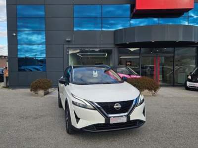 Nissan Qashqai MHEV 140 CV N-Connecta Bianco usata Lucca