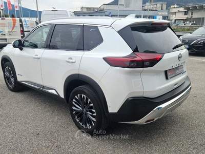 Nissan X-Trail e-Power 2WD 5 posti Tekna Bianco usata Lucca