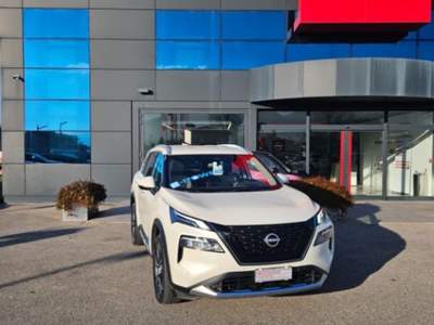 Nissan X-Trail e-Power 2WD 5 posti Tekna Bianco usata Lucca