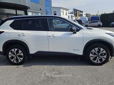 Nissan X-Trail e-Power e-4orce 4WD 5 posti N-Connecta Bianco usata Lucca