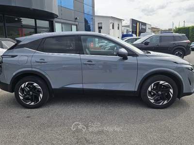 Nissan Qashqai MHEV 140 CV N-Connecta Grigio usata Lucca