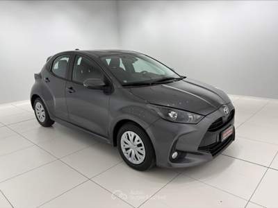 Toyota Yaris Yaris 1.0 active Grigio usata Settimo Torinese