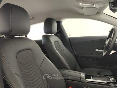 Mercedes-Benz CLA Cla shooting brake 180 d advanced auto Nero usata Cuneo