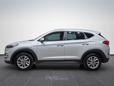 Hyundai Tucson  1.7 crdi xpossible 2wd 115cv Bianco usata Firenze