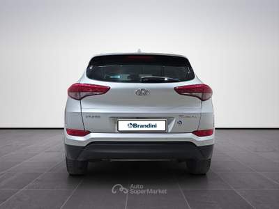 Hyundai Tucson  1.7 crdi xpossible 2wd 115cv Bianco usata Firenze
