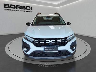 Dacia Jogger  -  1.0 tce gpl 100 cv 5 posti extreme up Bianco usata Treviso