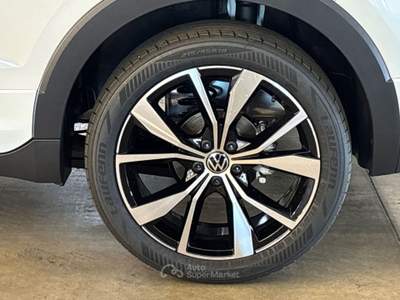 Volkswagen Polo Nuova t-cross r-line plus 1.0 tsi 85 kw (115 cv) manuale Bianco usata Salerno