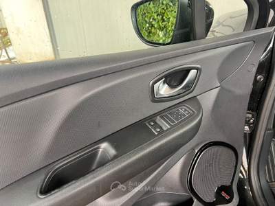 Renault Clio RENAULT CLIO 1,2 BUSINESS Nero usata Sannicola