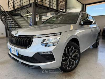 Skoda Kamiq 1.0 tsi Black Dots 115cv dsg Argento usata Pollenza