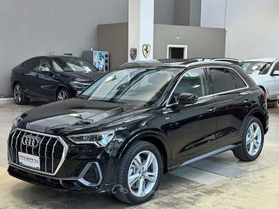 Audi Q3 40 2.0 tfsi S line quattro s-tronic-19"-Led Matrix-Tetto Rosso usata Paderno Dugnano