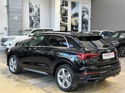 Audi Q3 40 2.0 tfsi S line quattro s-tronic-19"-Led Matrix-Tetto Rosso usata Paderno Dugnano