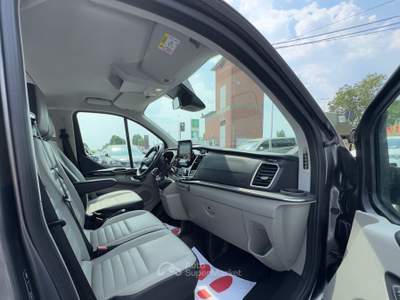 Ford Tourneo Custom 320 2.0 TDCi 185CV PC Titanium X Grigio usata Massarosa