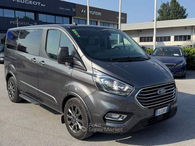 Ford Tourneo Custom 320 2.0 TDCi 185CV PC Titanium X Grigio usata Massarosa