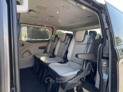 Ford Tourneo Custom 320 2.0 TDCi 185CV PC Titanium X Grigio usata Massarosa