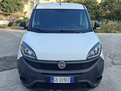 Fiat Doblò Fiat Doblo1.6 MJT Cargo 3 posti Doppia porta, voletto posteriore Bianco usata Cassano delle Murge