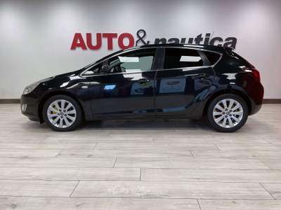 Opel Astra 5P 1.7 CDTI COSMO 110CV Nero usata Mazzano