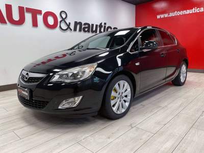 Opel Astra 5P 1.7 CDTI COSMO 110CV Nero usata Mazzano