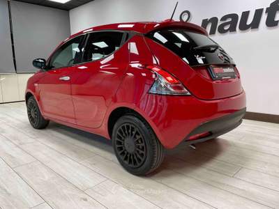 Lancia Ypsilon 1.0 FIREFLY HYBRID Rosso usata Mazzano