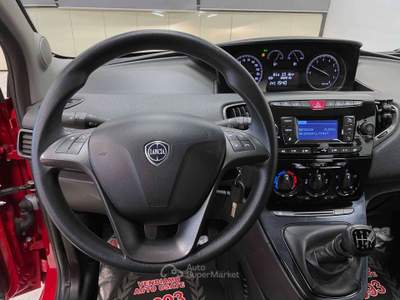 Lancia Ypsilon 1.0 FIREFLY HYBRID Rosso usata Mazzano
