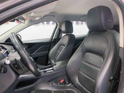 Jaguar F-Pace 2.0D PURE AWD 180CV AUTO Grigio usata Mazzano