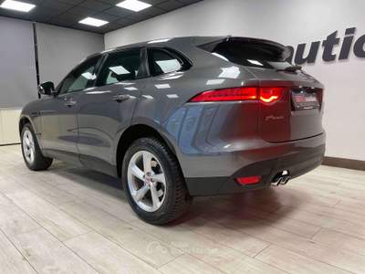 Jaguar F-Pace 2.0D PURE AWD 180CV AUTO Grigio usata Mazzano