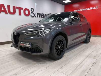 Alfa Romeo Stelvio 2.2 TURBODIESEL EXECUTIVE Q4 190CV AUTO MY19 Grigio usata Mazzano