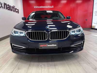 BMW Serie 5 530d 530 D XDRIVE LUXURY 249CV AUTO E6 Blu/Azzurro usata Mazzano