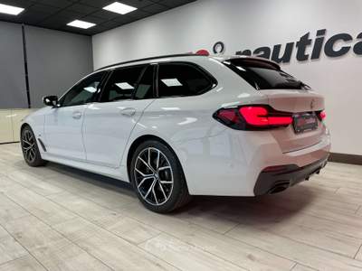 BMW Serie 5 520d 520 D TOURING MHEV 48V MSPORT AUTO Bianco usata Mazzano