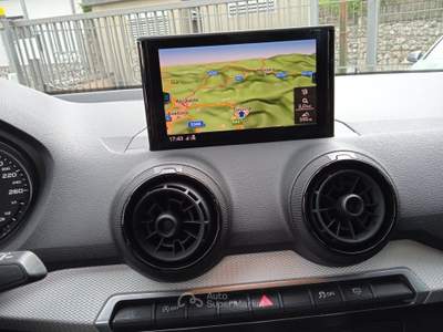 Audi Q2 S tronic Admired Grigio usata SOLOFRA