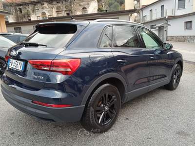 Audi Q3 S tronic Business Advanced Blu/Azzurro usata SOLOFRA