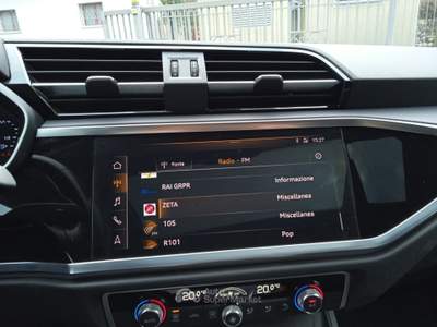 Audi Q3 S tronic Business Advanced Blu/Azzurro usata SOLOFRA