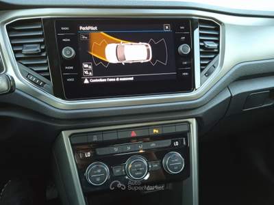 Volkswagen T-Roc SCR Advanced BlueMotion Bianco usata SOLOFRA