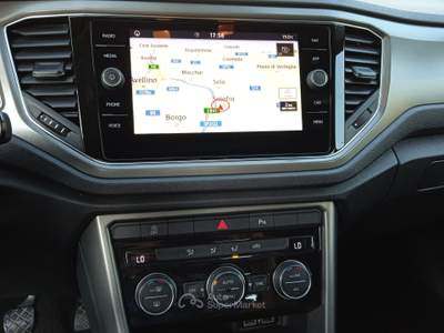 Volkswagen T-Roc SCR Advanced BlueMotion Bianco usata SOLOFRA