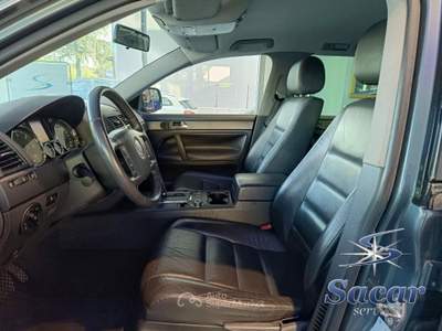 Volkswagen Touareg 3.0 V6 tdi Exclusive tiptronic dpf Blu/Azzurro usata Potenza