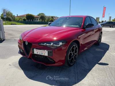 Alfa Romeo Giulia AT8 Competizione Q4 ROSSO ALFA-KM 13.500 Rosso usata Caerano di San Marco