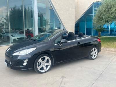 Peugeot 308 CC Féline Nero usata Gela