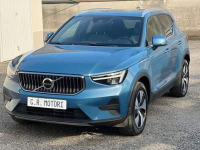 Volvo XC40 1.5 t4 recharge phev Core auto Blu/Azzurro usata Castegnato
