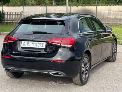 Mercedes-Benz Classe A ephev (eq-power) Business auto Nero usata Castegnato