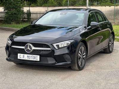 Mercedes-Benz Classe A ephev (eq-power) Business auto Nero usata Castegnato
