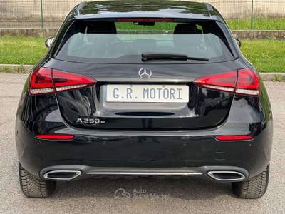 Mercedes-Benz Classe A ephev (eq-power) Business auto Nero usata Castegnato