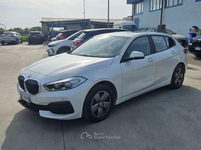 BMW Serie 1 116d Serie 1 F40 116d Business Advantage auto - GG888RP Bianco usata Basiliano