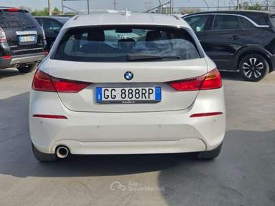 BMW Serie 1 116d Serie 1 F40 116d Business Advantage auto - GG888RP Bianco usata Basiliano