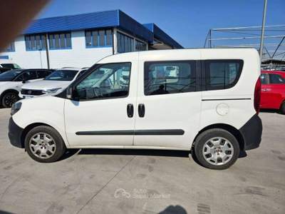 Fiat Doblò combi N1 1.3 mjt 95cv CH1 Easy S&S - FZ846DX Bianco usata Basiliano