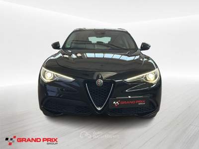 Alfa Romeo Stelvio 2.2 Turbodiesel 190 CV AT8 Q4 Business Nero usata Castenaso
