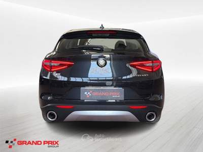Alfa Romeo Stelvio 2.2 Turbodiesel 190 CV AT8 Q4 Business Nero usata Castenaso
