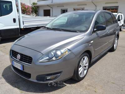 Fiat Croma 1.9 Multijet 16V 150CV Emotion C.AUTOMATICO Grigio usata COMACCHIO