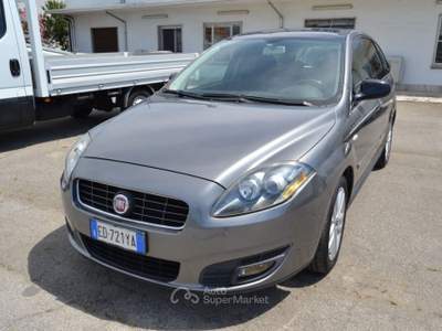 Fiat Croma 1.9 Multijet 16V 150CV Emotion C.AUTOMATICO Grigio usata COMACCHIO